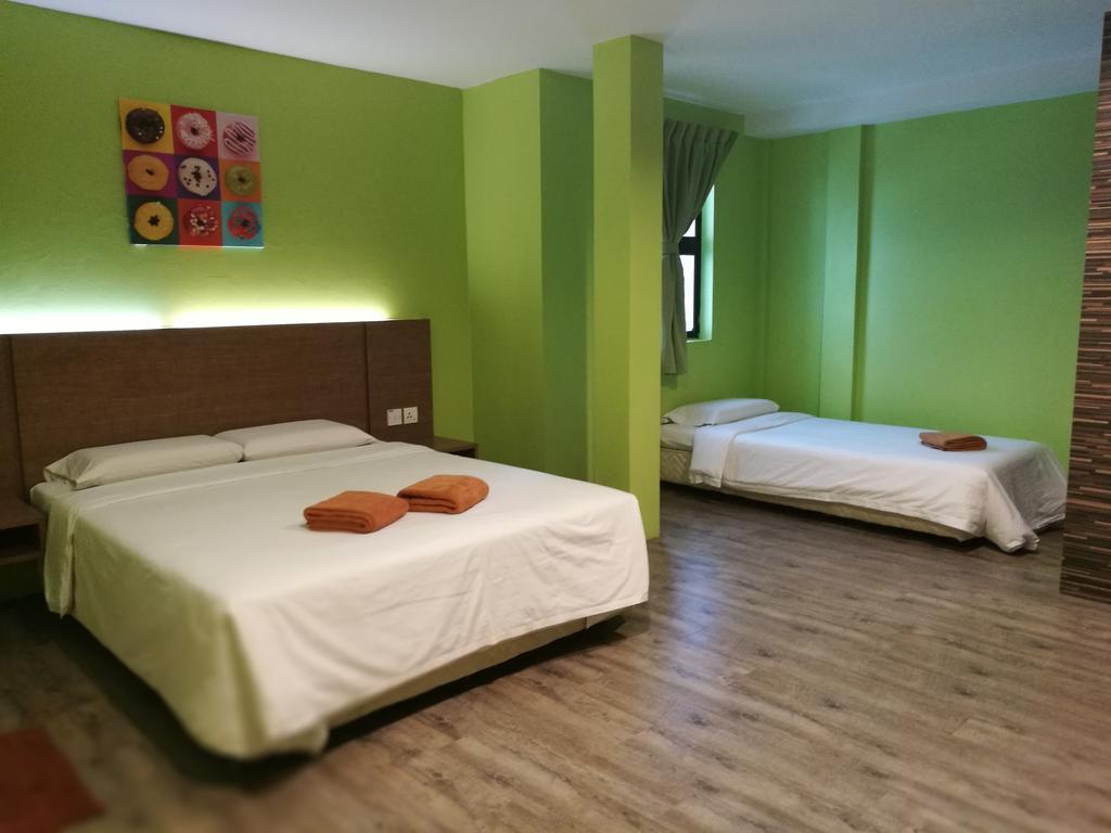 Walk Inn Мири Екстериор снимка
