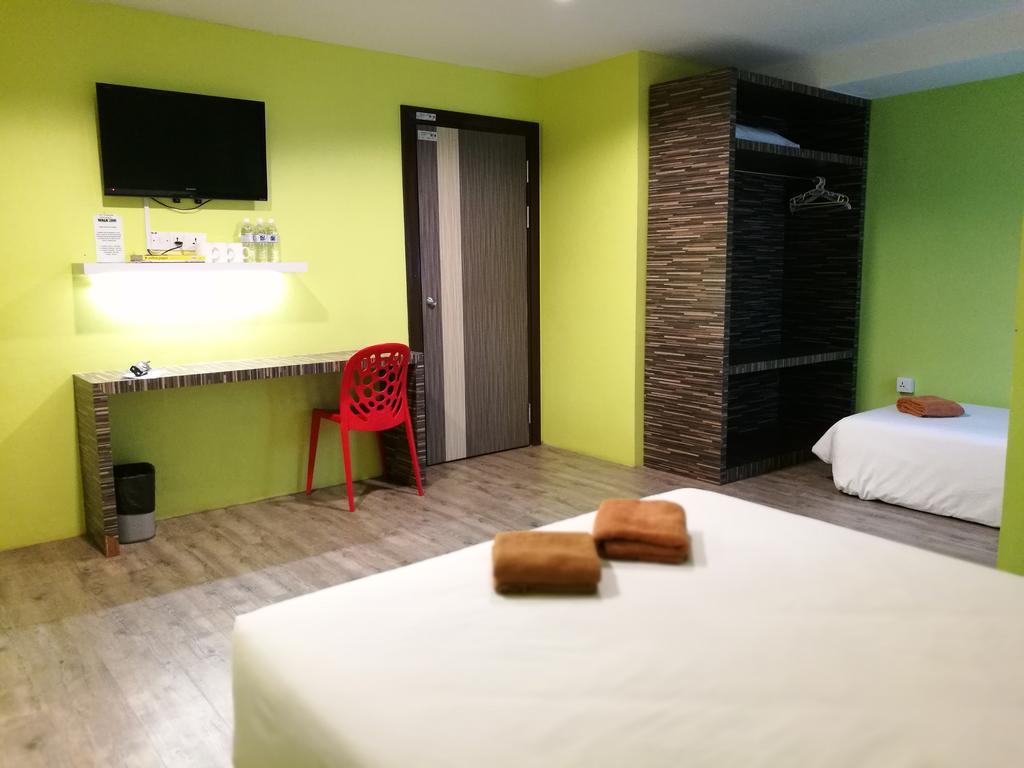 Walk Inn Мири Екстериор снимка