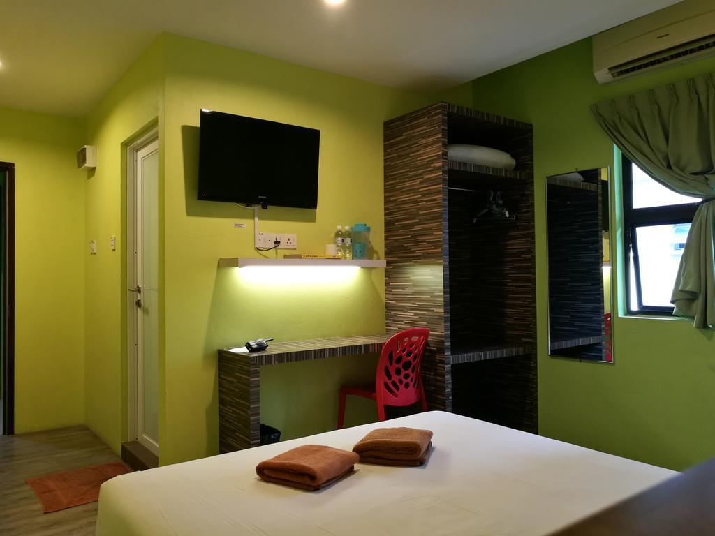 Walk Inn Мири Екстериор снимка